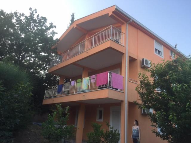 Ruza Vetrova Apartment Bar Bagian luar foto