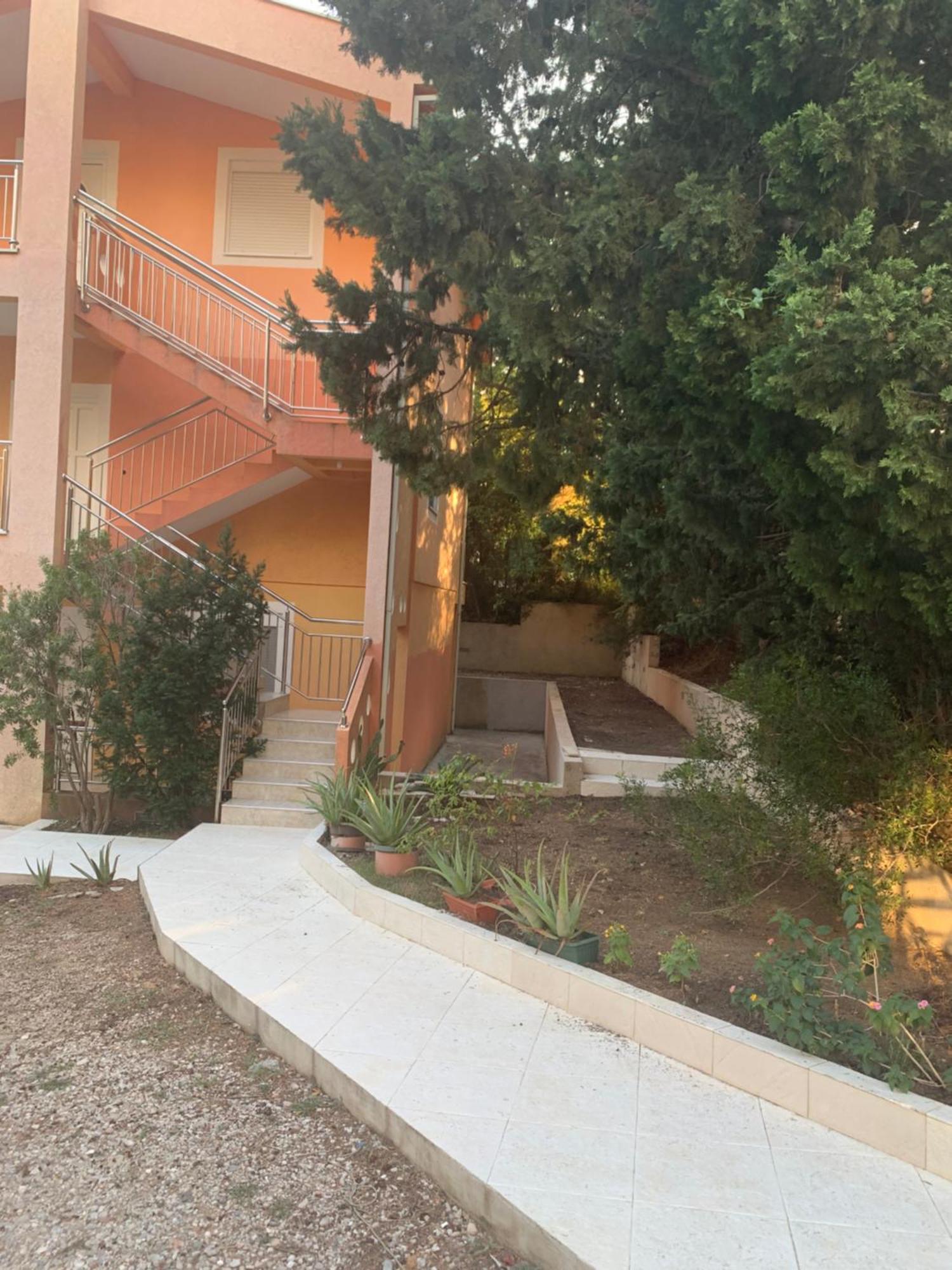 Ruza Vetrova Apartment Bar Bagian luar foto
